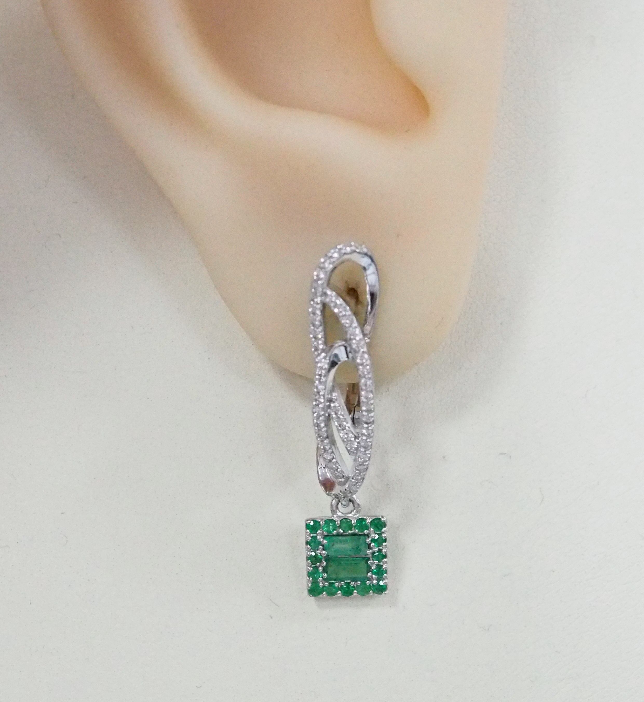 10511-000158 Серьги (Au 585)